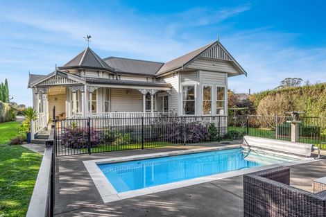 Photo of property in 104 Kuratawhiti Street, Greytown, 5794