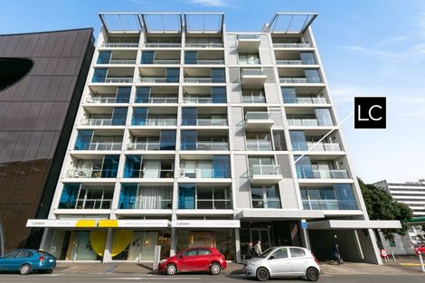 Photo of property in Portal Apartments, 2e/42 Cable Street, Te Aro, Wellington, 6011