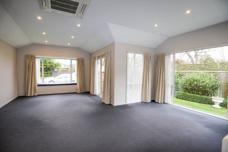 Photo of property in 36 Withells Road, Avonhead, Christchurch, 8042
