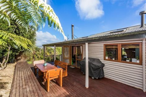 Photo of property in 104 Ringawhati Road, Otaki, 5583