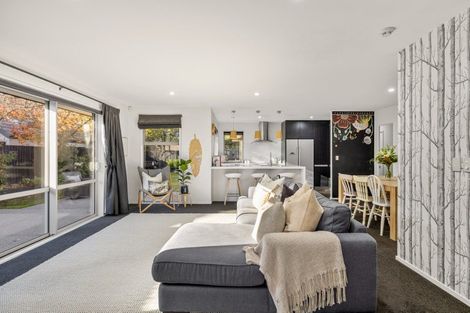 Photo of property in 33 Broadhaven Avenue, Parklands, Christchurch, 8083