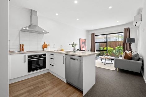 Photo of property in 2/19 Dowding Street, Melville, Hamilton, 3206