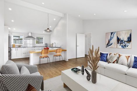 Photo of property in 1/168 Glamorgan Drive, Torbay, Auckland, 0630