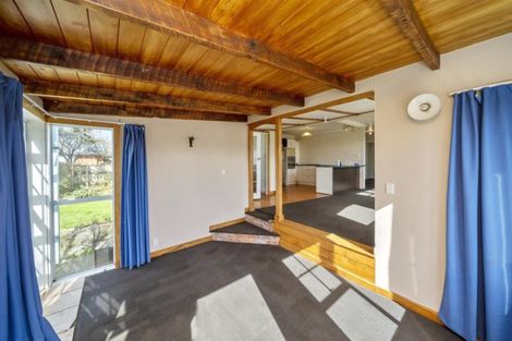 Photo of property in 160 Waihi Road, Hawera, 4610