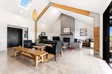 Photo of property in 7 Tamahunga Drive, Matakana, Warkworth, 0985