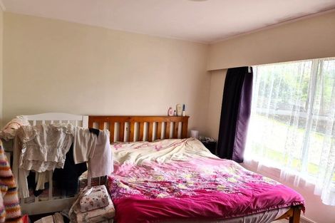 Photo of property in 2/205 Forrest Hill Road, Forrest Hill, Auckland, 0620