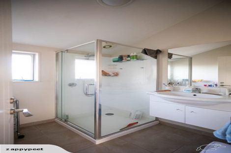 Photo of property in 66a Springfield Road, St Albans, Christchurch, 8014