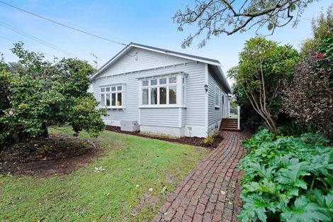 Photo of property in 20 Beauchamp Street, Karori, Wellington, 6012