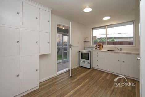 Photo of property in 2/18 Hardy Street, New Brighton, Christchurch, 8061