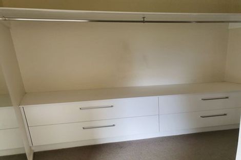 Photo of property in 52b Royal View Road, Te Atatu South, Auckland, 0610