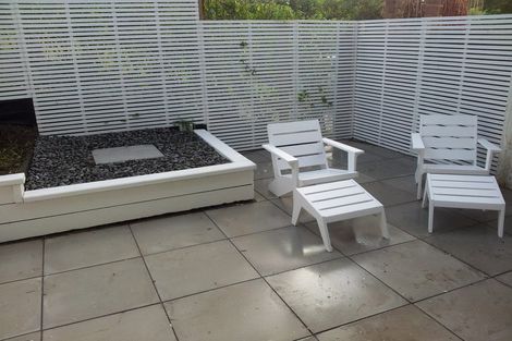 Photo of property in 1/20 Maritime Terrace, Birkenhead, Auckland, 0626