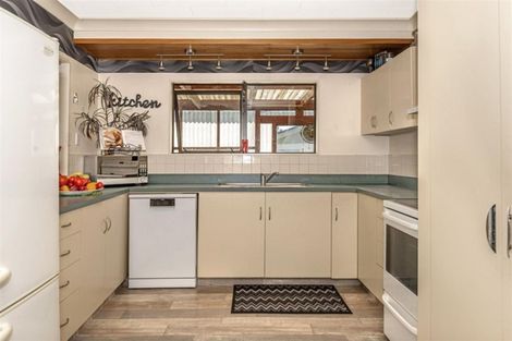 Photo of property in 6 Goldsmith Street, Elgin, Gisborne, 4010