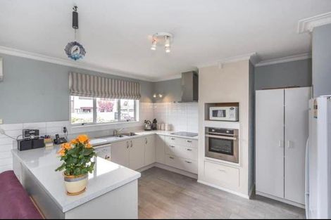 Photo of property in 2 Donegal Street, Belfast, Christchurch, 8051