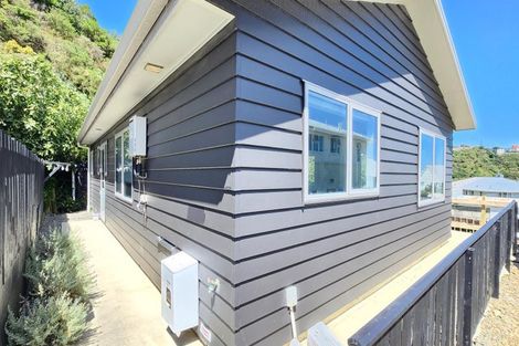 Photo of property in 4b Rahui Street, Strathmore Park, Wellington, 6022