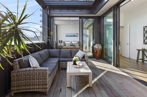 Photo of property in 7/14 Tamariki Avenue, Orewa, 0931