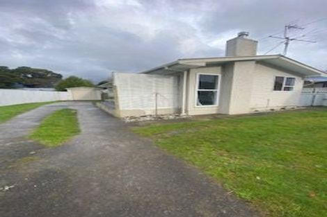 Photo of property in 14 California Drive, Totara Park, Upper Hutt, 5018