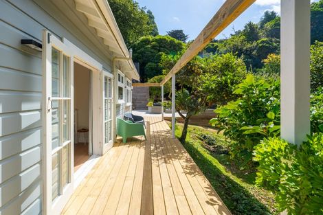 Photo of property in 215 Takapu Road, Takapu Valley, Wellington, 5028