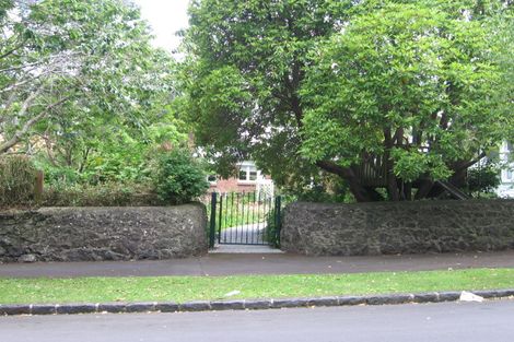Photo of property in 1 Bellevue Road, Mount Eden, Auckland, 1024