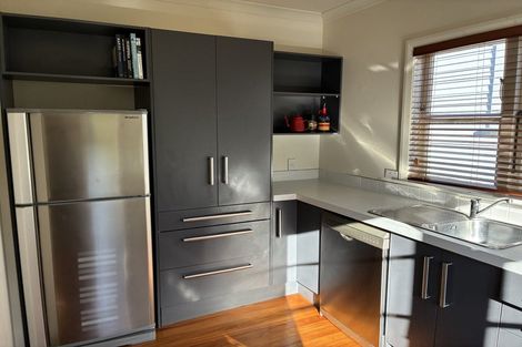 Photo of property in 48 Kenya Street, Ngaio, Wellington, 6035