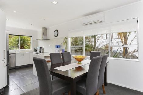 Photo of property in 9 Montclair Rise, Browns Bay, Auckland, 0630