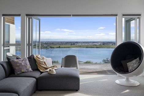 Photo of property in 12 Marama Crescent, Mount Pleasant, Christchurch, 8081