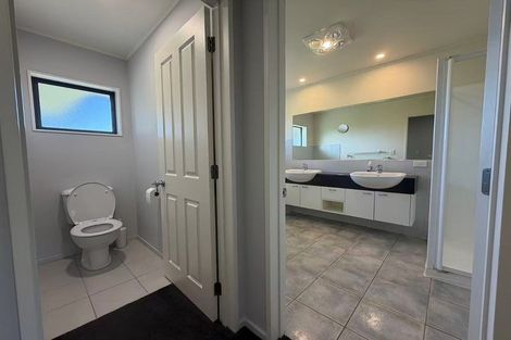 Photo of property in 175 Redoubt Road, Flat Bush, Auckland, 2019