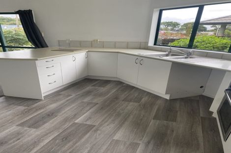 Photo of property in 19 Kereru Street, Maunu, Whangarei, 0110