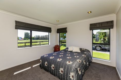 Photo of property in 939 Main North Road, Onaero, Waitara, 4383