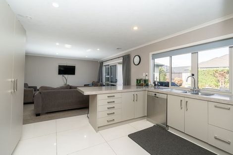 Photo of property in 36 Darjon Drive, Huntington, Hamilton, 3210