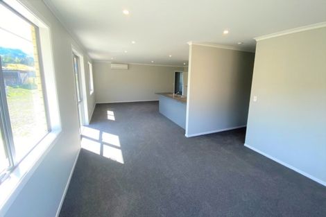 Photo of property in 31 Timsfield Drive, Lake Hawea, Wanaka, 9382