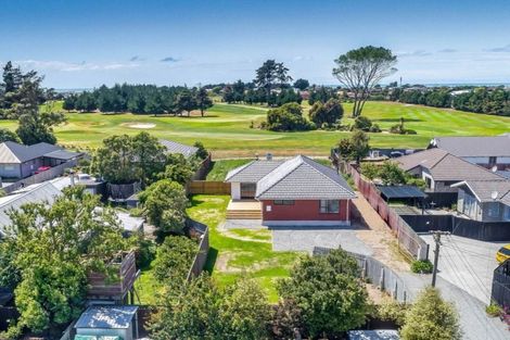Photo of property in 400a Bower Avenue, Parklands, Christchurch, 8083