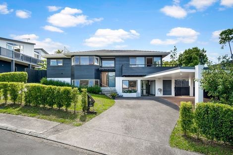 Photo of property in 27 Macnay Way, Murrays Bay, Auckland, 0630
