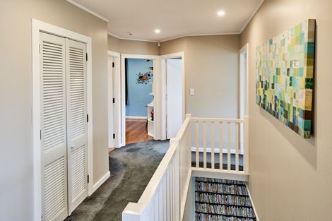 Photo of property in 25 Punjab Street, Khandallah, Wellington, 6035