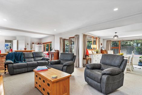 Photo of property in 51 Kings Avenue, Waikuku Beach, 7402