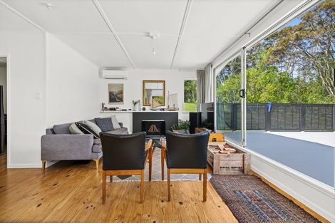 Photo of property in 1060 Sandspit Road, Sandspit, Warkworth, 0982