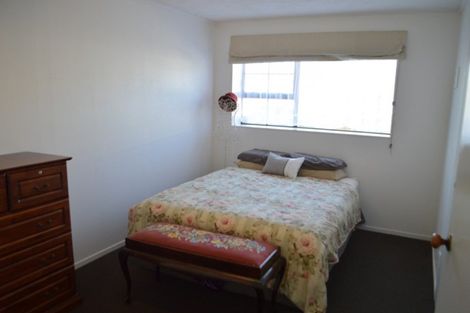 Photo of property in 94 Oxford Street, Tawa, Wellington, 5028