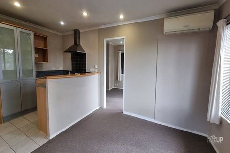 Photo of property in 33 Rush Creek Drive, Westgate, Auckland, 0614