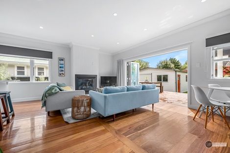 Photo of property in 11 Rossiter Avenue, Waterloo, Lower Hutt, 5011