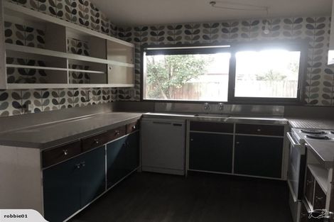 Photo of property in 69 Bay View Road, Moncks Bay, Christchurch, 8081