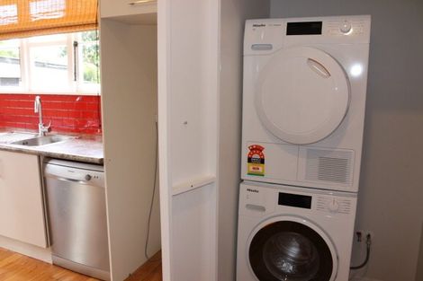 Photo of property in 15 Webb Street, Terrace End, Palmerston North, 4410