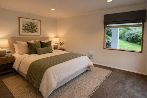 Photo of property in 71 William Bayes Place, Red Beach, 0932