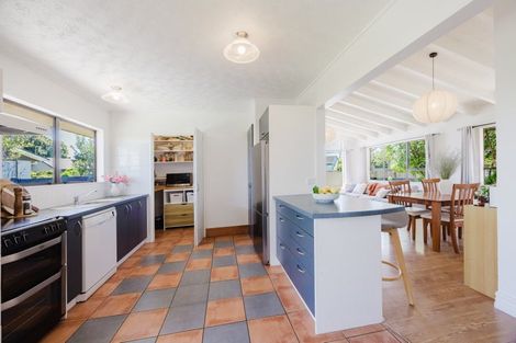 Photo of property in 78 Atherfold Crescent, Greenmeadows, Napier, 4112