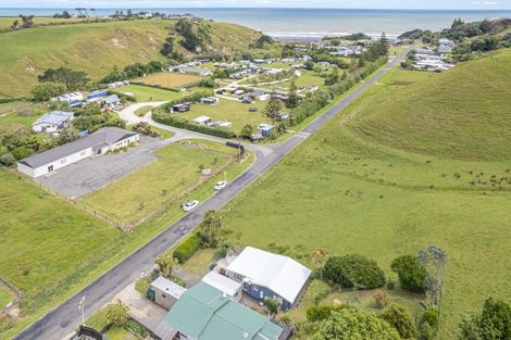Photo of property in 89-91 Mowhanau Drive, Kai Iwi, Whanganui, 4574