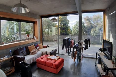 Photo of property in 85 Cliffs Road, Saint Clair, Dunedin, 9012