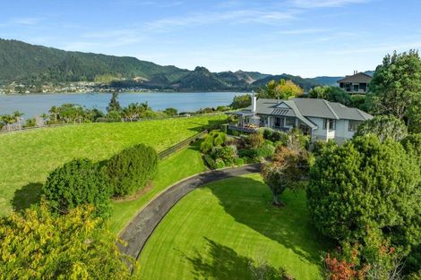 Photo of property in 25 Rewa Rewa Valley, Tairua, 3508