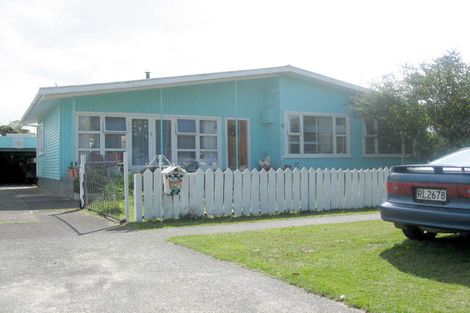 Photo of property in 35 Lewis Avenue, Aramoho, Whanganui, 4500