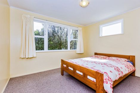 Photo of property in 2 Claridge Street, Glen Eden, Auckland, 0602