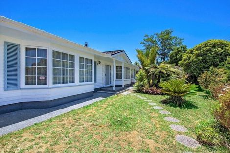 Photo of property in 43 Mains Avenue, Kensington, Whangarei, 0112
