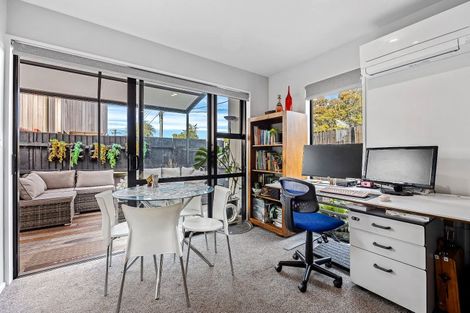 Photo of property in 10a Chatham Street, Addington, Christchurch, 8024