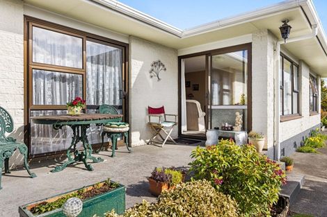 Photo of property in 27 Standish Street, Inglewood, 4330